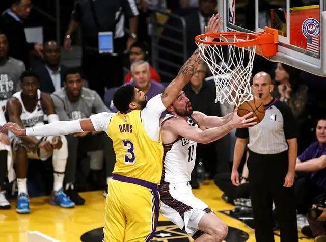 一手资讯-【人物】哈姆拉希德·华莱士上任 浓眉哥迎复苏赛季？