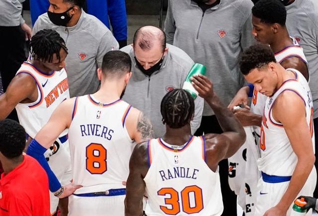 1614922097516015011.jpg e243a202-4d06-4da2-9058-a99dbf75533b-2021-03-01_Knicks.jpg